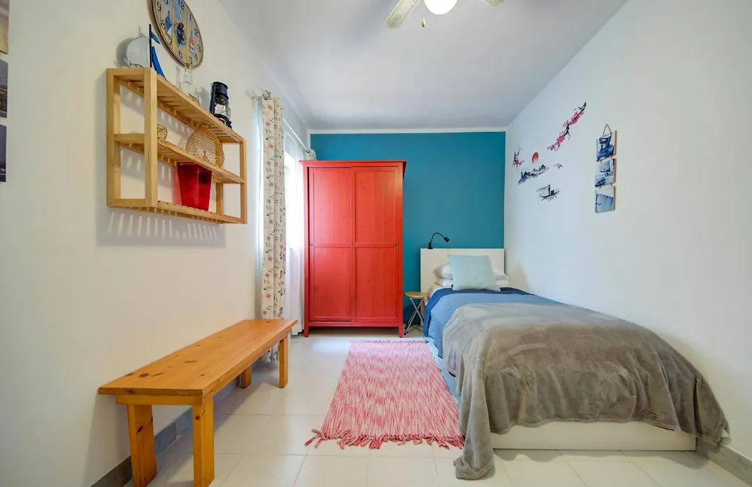 Prime Location: 3 Bedroom/3 Bath+Terrace-1