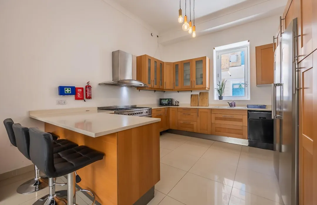 Hard To Come By - Modern & Huge House In Sliema-1