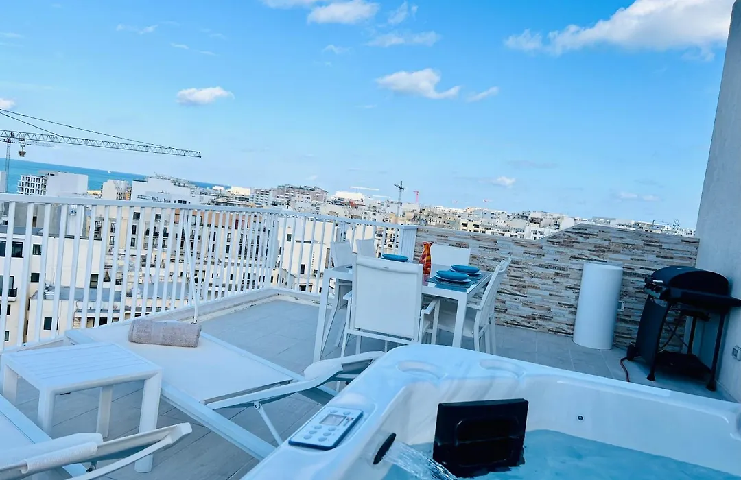 Poseidon Court Penthouse Superior-1