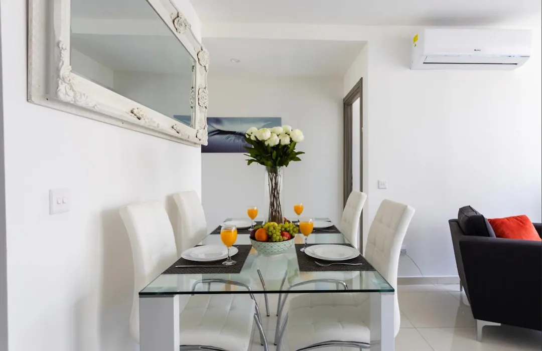 Saint Julian - Lovely Apartment With Terrace - Cityapartmentstay-1