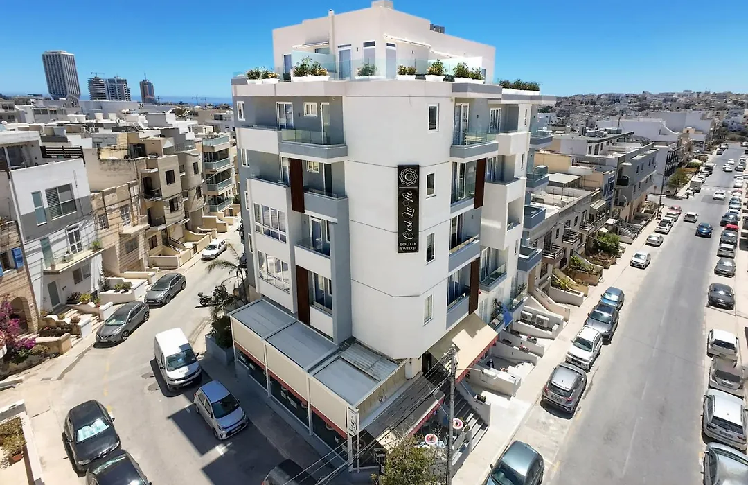 C'Est La Vie Boutik Swieqi-1