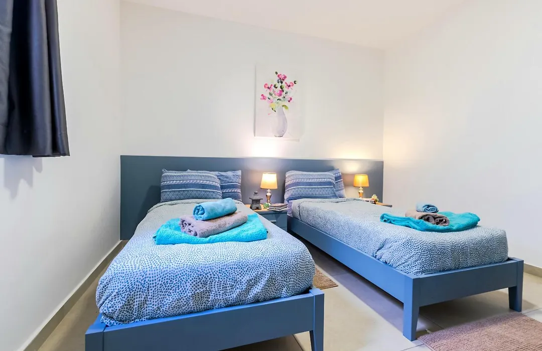 Brand New Apartment 3 Bdr 2 Bth Bugibba B8-1
