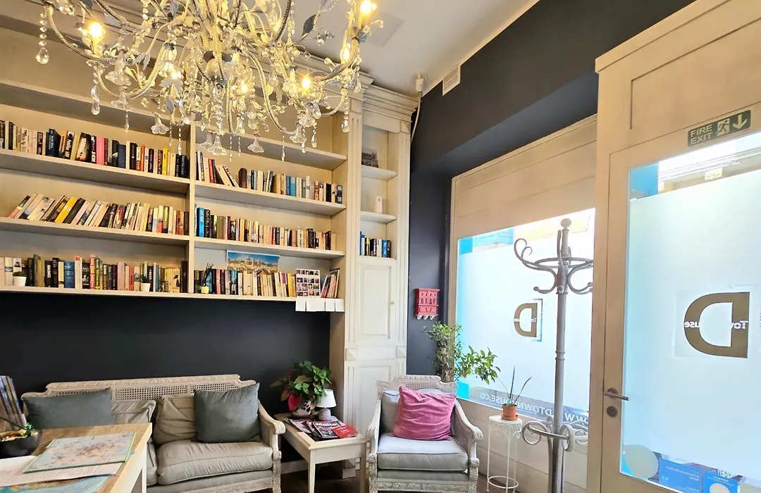 D Townhouse Boutique Suites-1