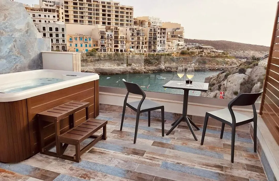 Blu Waters Boutique Hotel-1