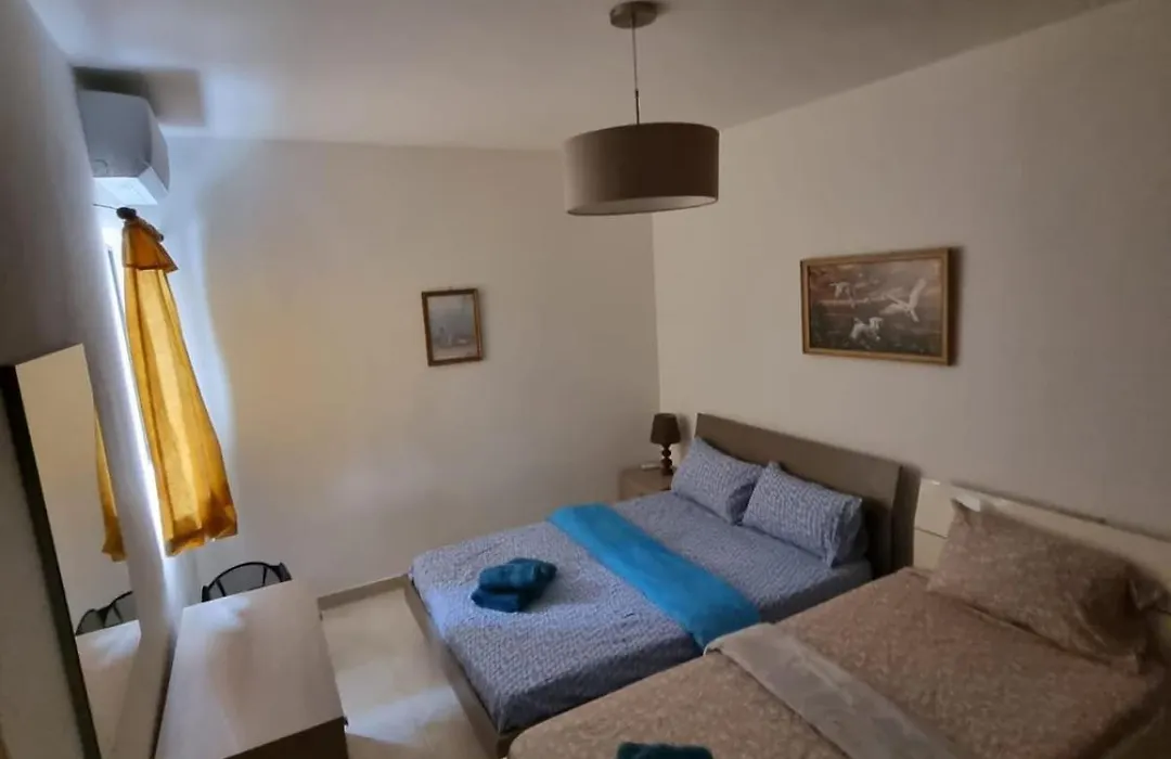 Modern Three Bedroom Apartment In Center Bugibba-1