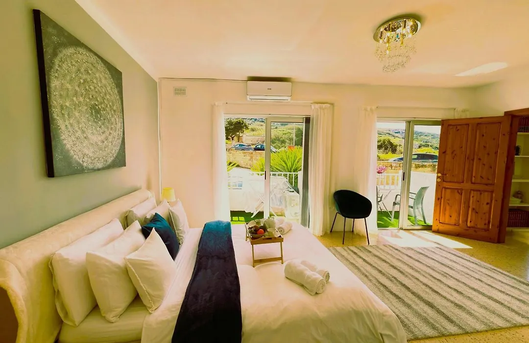 Close To Beach Unique & Cozy Apartment 3 Balconies Country Views-1