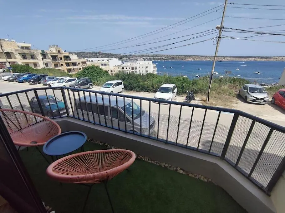 Seaside Serenity - A Lovely Apartment With Views-1