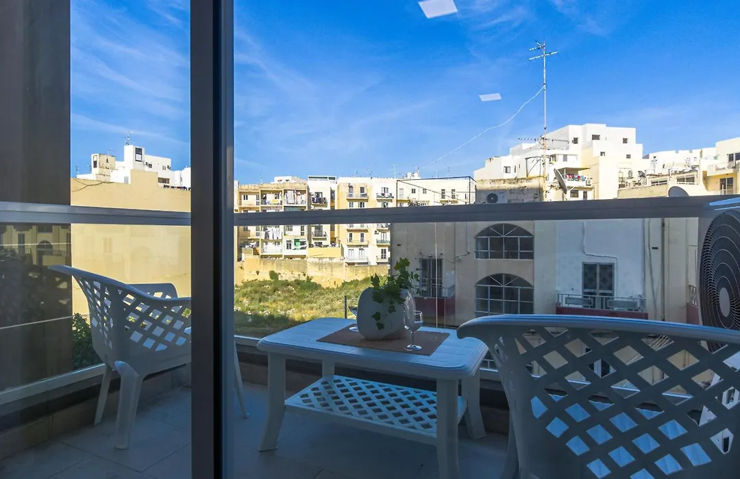 Brand New Apartment 3 Bdr 2 Bth B10-1