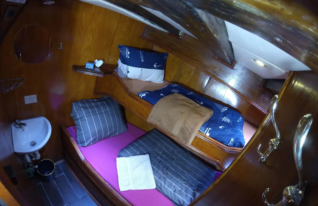 Boat Ms Cutty Jean-1