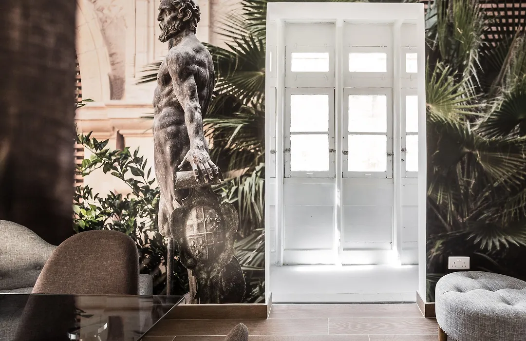 Jean De Valette Boutique Living-1