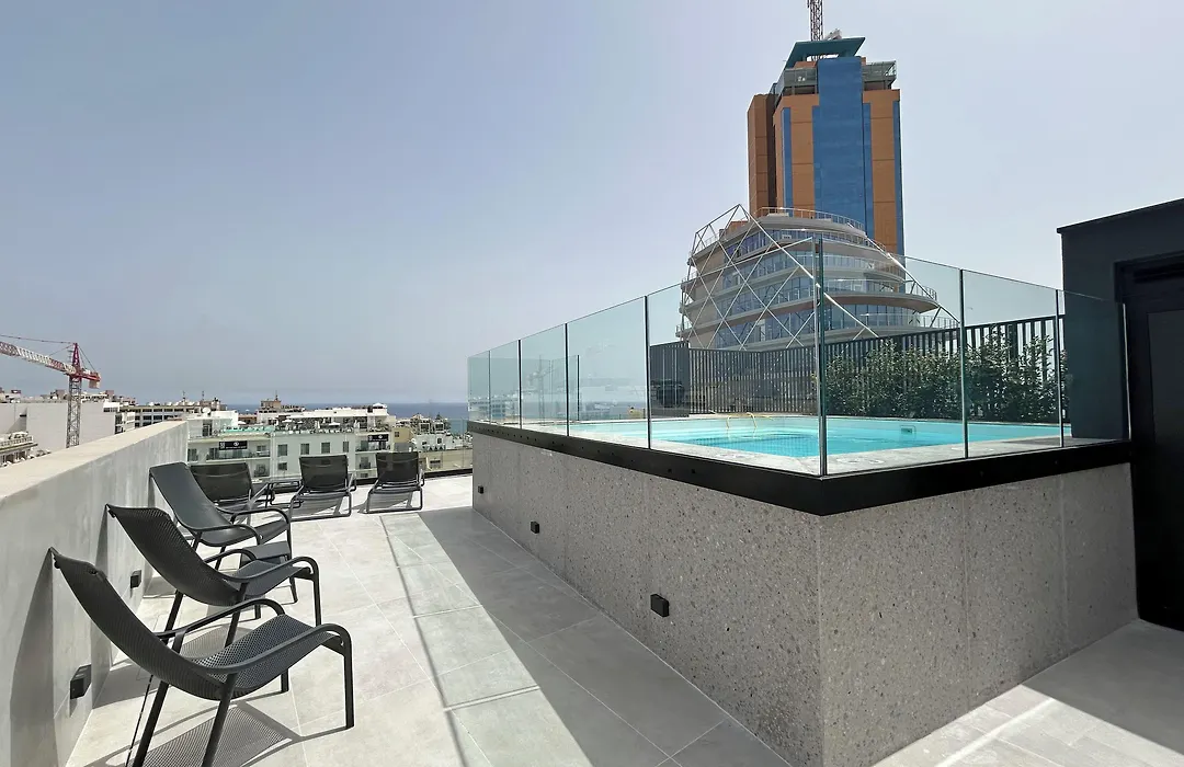 Onyx Apartments-1
