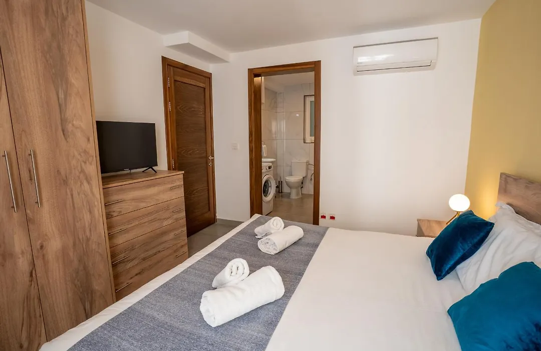 Stillel Retreat Suites-1
