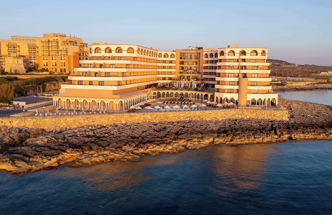 Radisson Blu Resort, Malta St. Julian'S-1