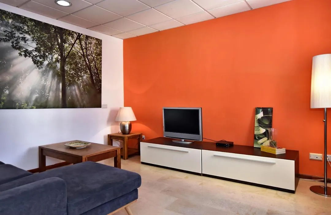 City Living Suite Tk2 Rm 1-1