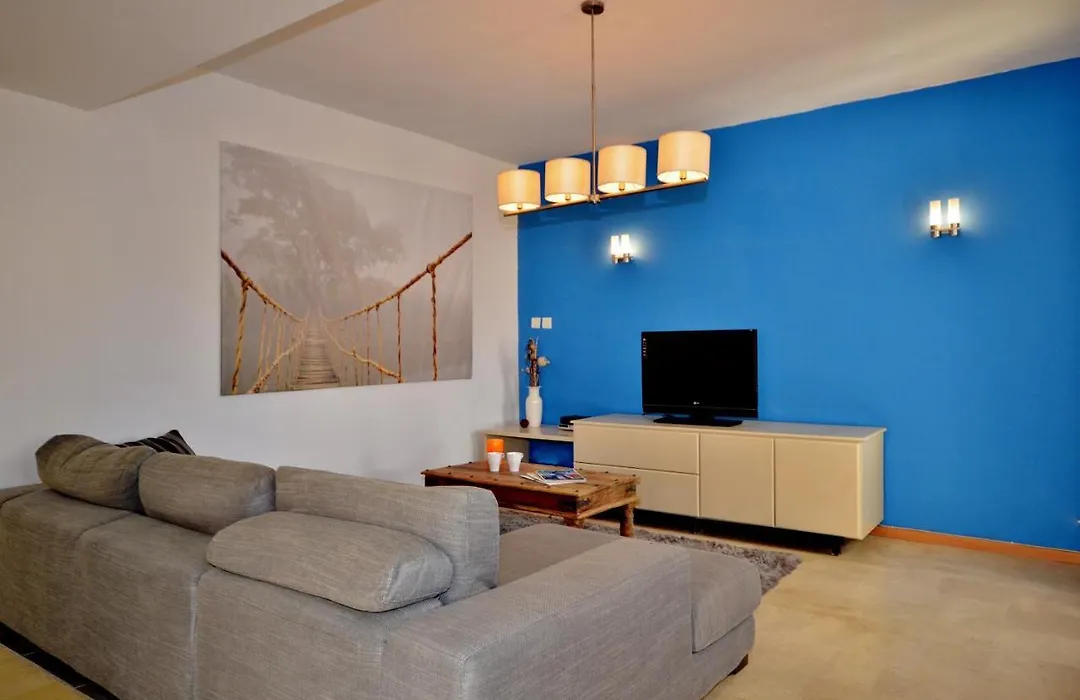 City Living Suite Tk 3 Rm 1-1