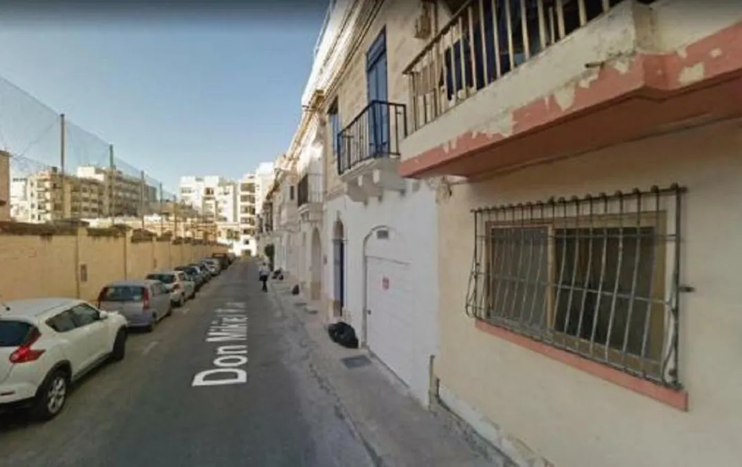 Don Mikiel Rua Apartment 4-1