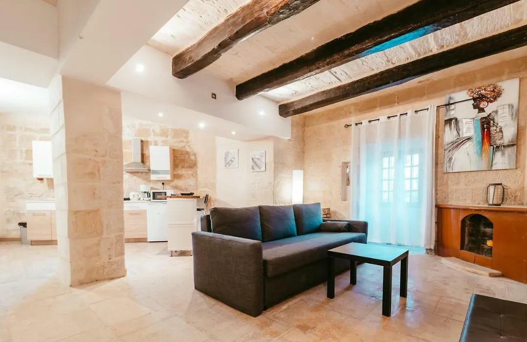 120 Lapsi Apartments-1