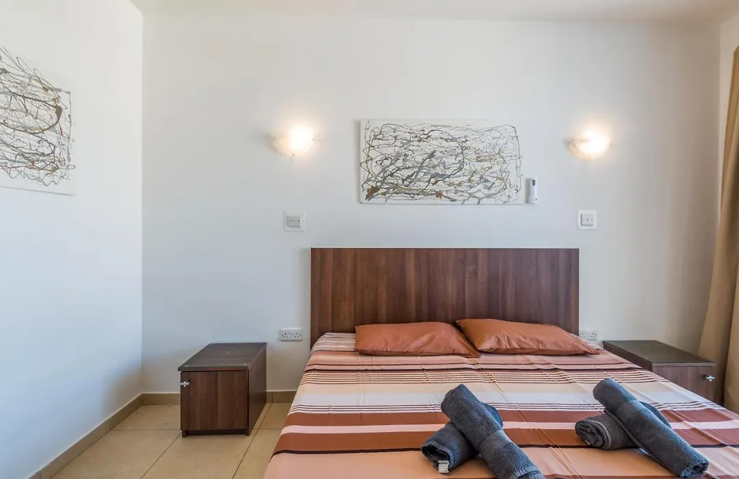 Seashells 2 Bedroom Apartments With Terrace, Just Off The Bugibba Promenade - By Getwaysmalta-1