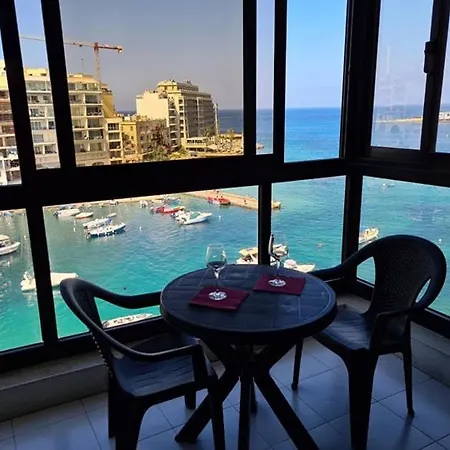 Spinola Bay Sea Front Apt 6-3