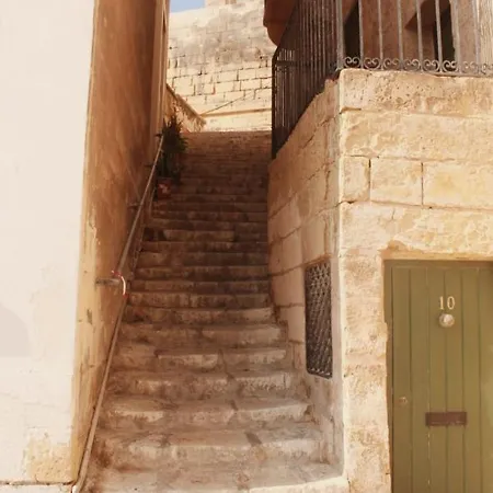 Barrakka Gardens Room-2