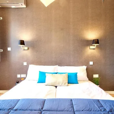 Valletta Art Penthouse With Seaview-2