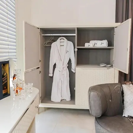 J'Me Boutique Hotel - Adults Only-2