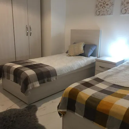 Bugibba Sunrise View Modern Apartment-2