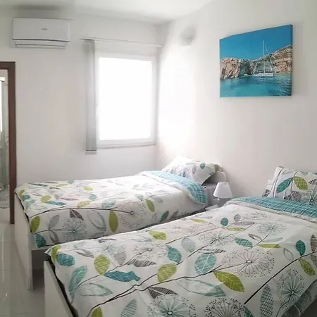 Sliema Ferries Apartment-3