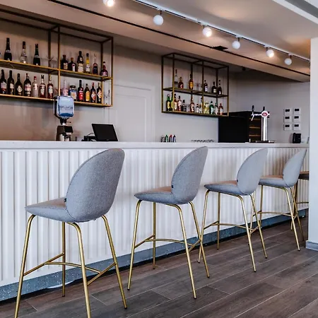 Seaview Hotel - Adults Only 16 Plus-3