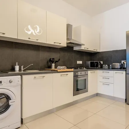Brand New Apartment-2 Min From The Sea-Central Bugibba-2