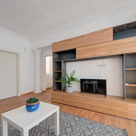 Fleur Court - Sliema 4 Bedroom Side Seaviews Apartments And Penthouse By Shortletsmalta-3