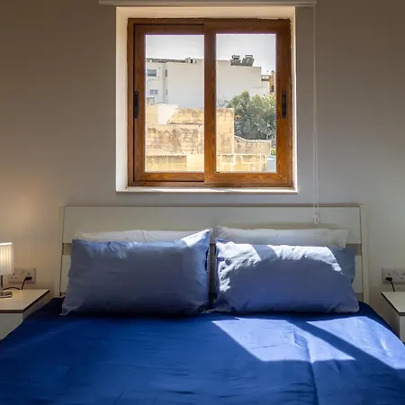 6Th Floor Spinola Seaview In St Julians-3