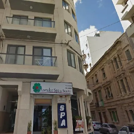 Large Apartment Close To Rocky Beach Mcre1-1-2