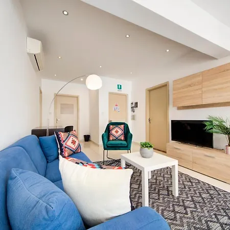 Sapphire Court Penthouse Apartment Sliema By Shortletsmalta-2