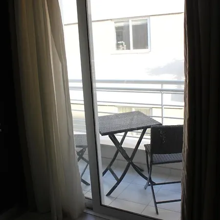 Sunny 2 Bedroom, 2 Bathrooms, Seaside Apt.-3