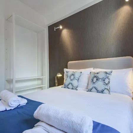 Tritoni Harbour Suites - Valletta-3