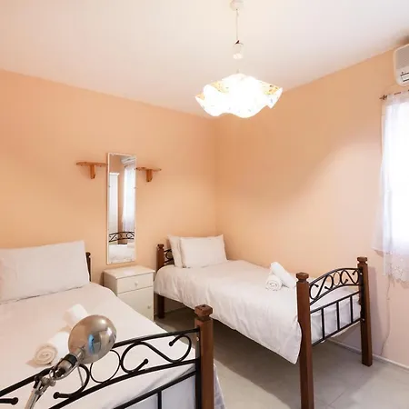 Ne1 - Lovely 2 Bedroom Apartment. Perfect Location-3