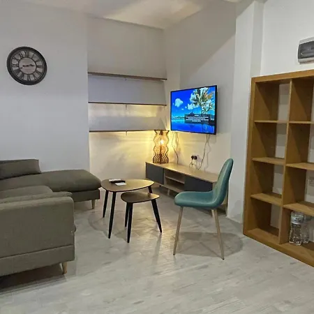 City Center Properties - Modern & Spacious - Room 3-3