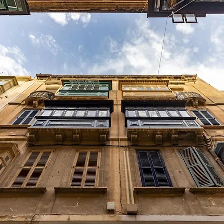 A Studio Apartment In Malta'S Capital Valletta-2