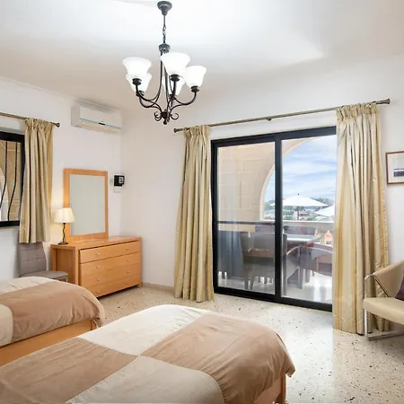 Ringway Villa-2
