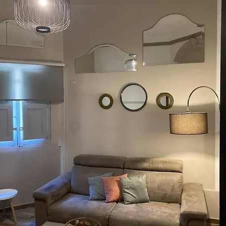 Sliema - 2 Mins From The Beach-2