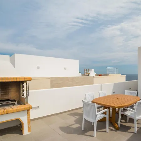 The Sea-Bank Villa Apartments-2