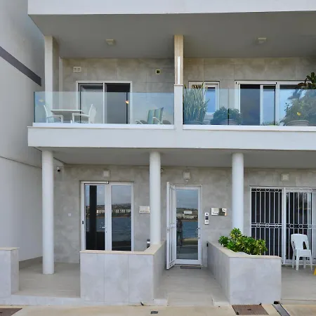 Beachfront Seaview Haven: Malta's Coastal Retreat-3