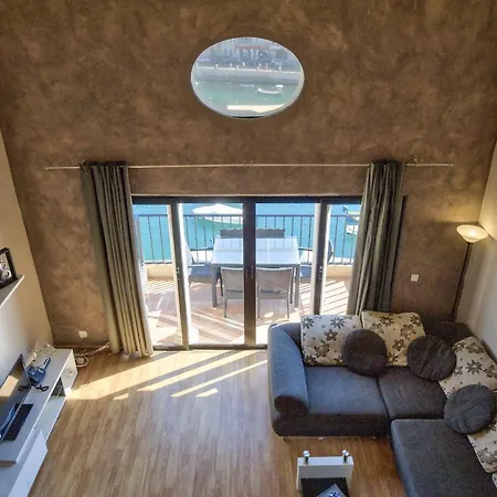 Spinola Court - Stunning Seaview Apartment & Penthouse On Spinola Bay By Shortletsmalta-3
