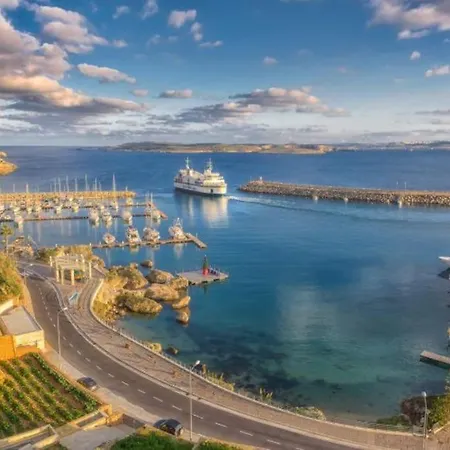 Seafront Penthouse With Terrace In Xlendi, Gozo-2
