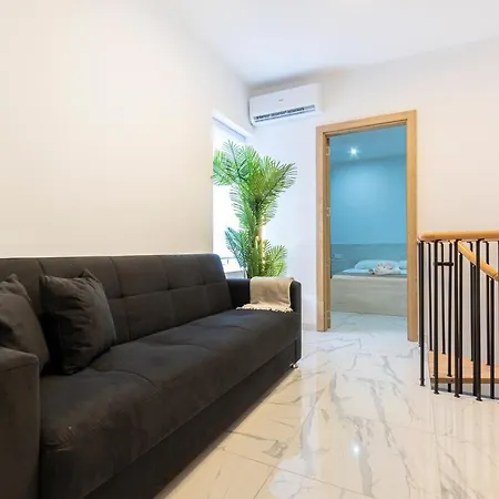 Beautiful, 2Br Duplex Apt Just Off Spinola & Wifi By 360 Estates-3