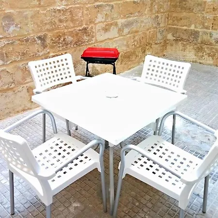 Vallettastay - Mariner - Basic One Bedroom Apt-2