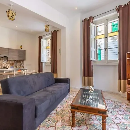 Spacious 4-Bedrooms Townhouse In Tas-Sliema-3