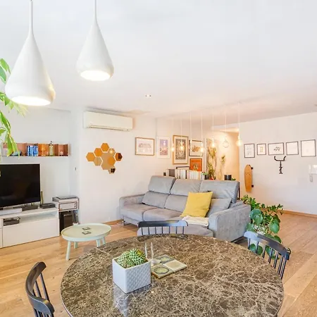Centre Of St Juliana, Seafront - With Wifi & Ac By 360 Estates-2