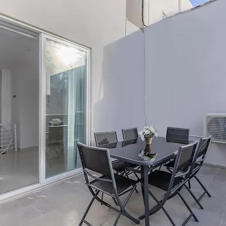 Duplex Penthouse With Seaview-2